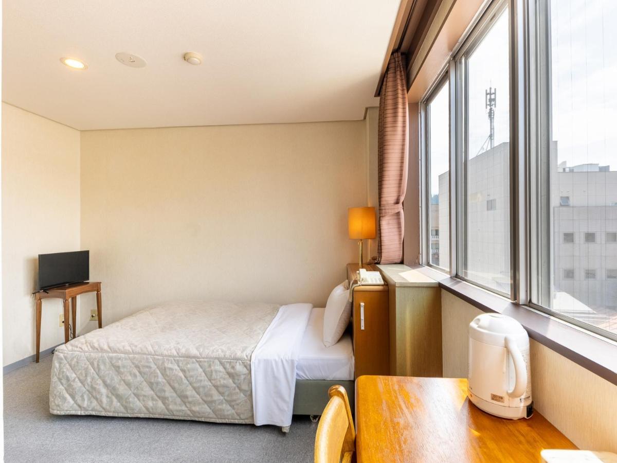 Tabist Kanko Business Hotel Matsuyama Hida Takayama Такаяма Экстерьер фото