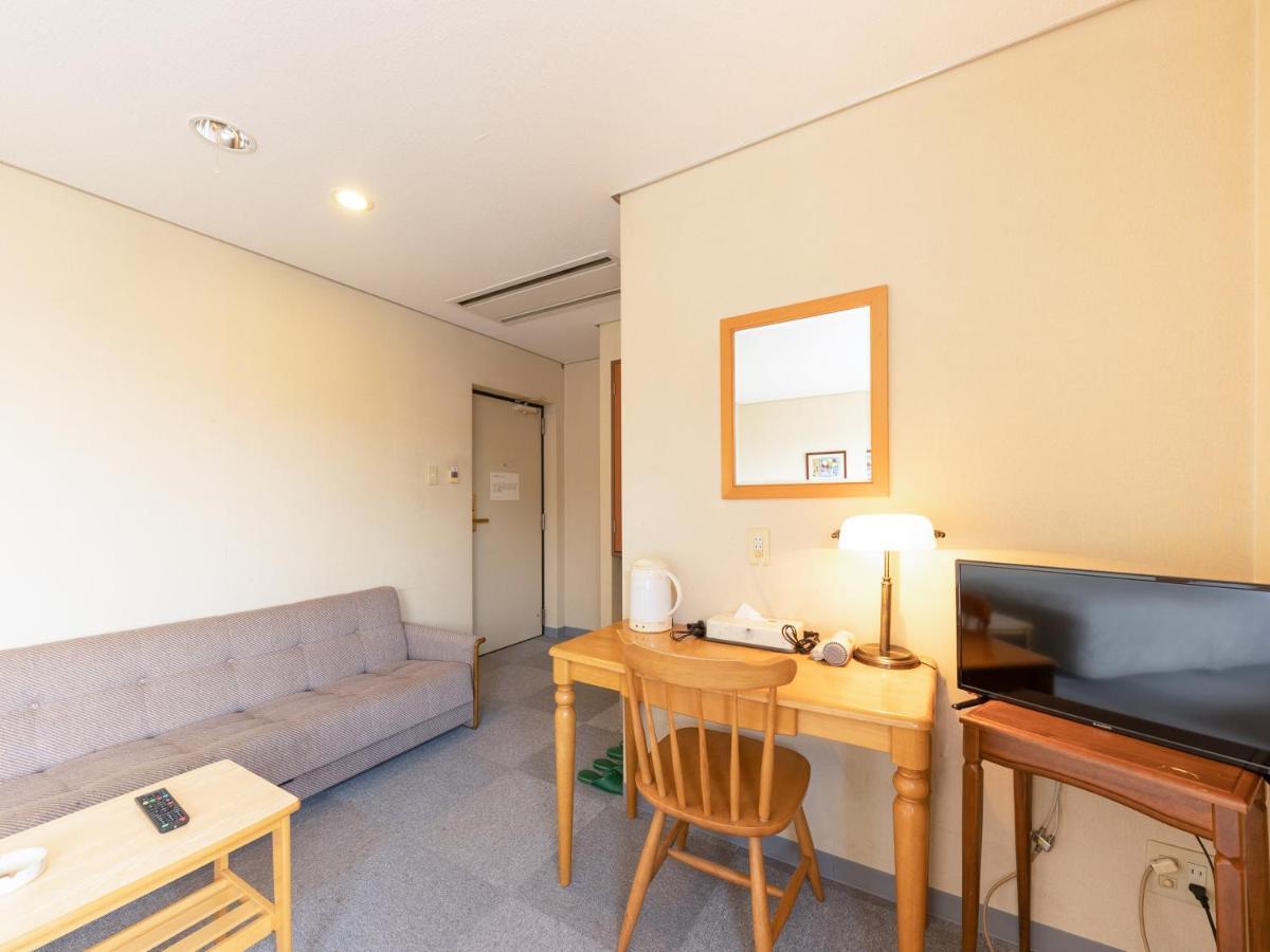Tabist Kanko Business Hotel Matsuyama Hida Takayama Такаяма Экстерьер фото